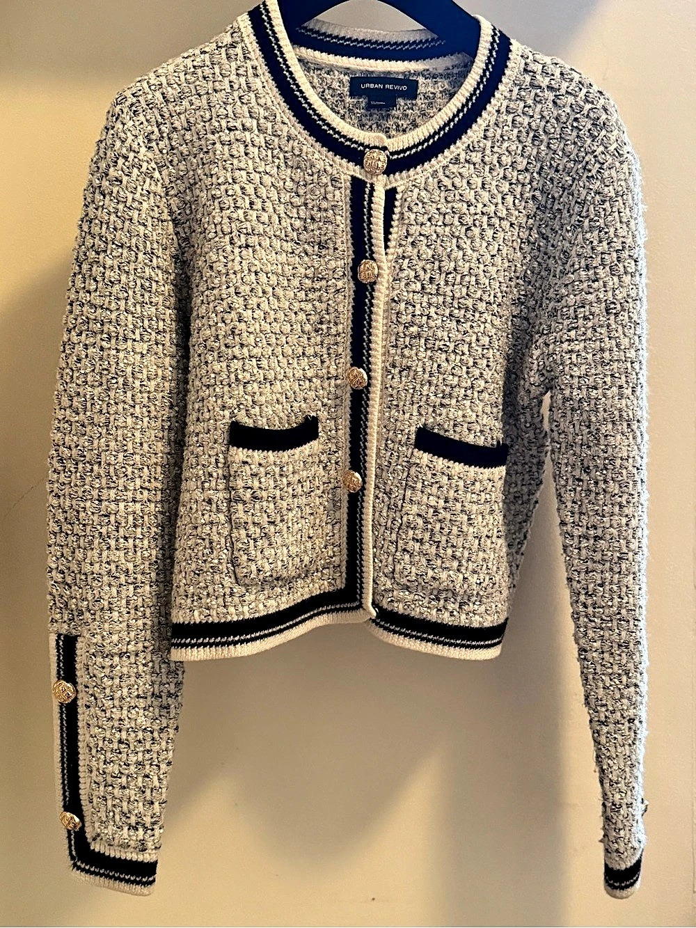 Urban Revivo Boucle Trim Cardigan in White & Black Size XS/S